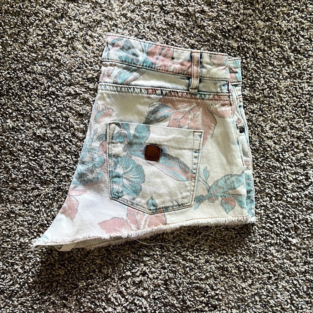 Womens Roxy shorties